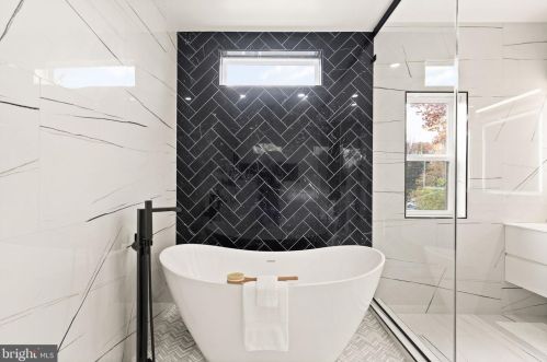 5416 Nevada Ave, Washington DC  20015-1728 exterior