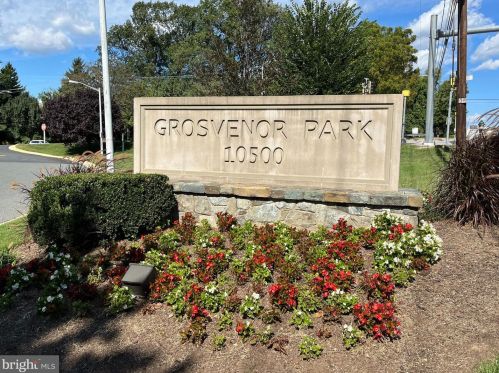 10500 Rockville Pike, Rockville MD  20852-3359 exterior