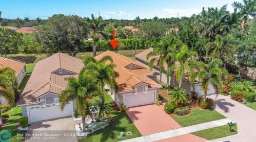 7651 Cherry Blossom St, Boynton Beach FL 33437-5438 exterior