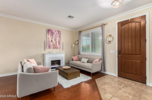 654 Bartlett Way, Chandler AZ  85248-5088 exterior