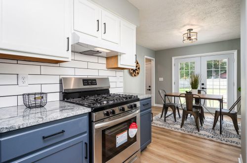 1545 Iowa St, Wyoming MI 49509-3873 exterior