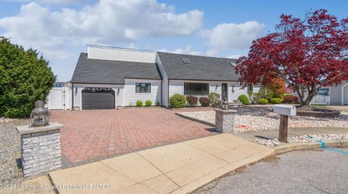 1855 Eileen Way, Point Pleasant Beach NJ  08742-5228 exterior