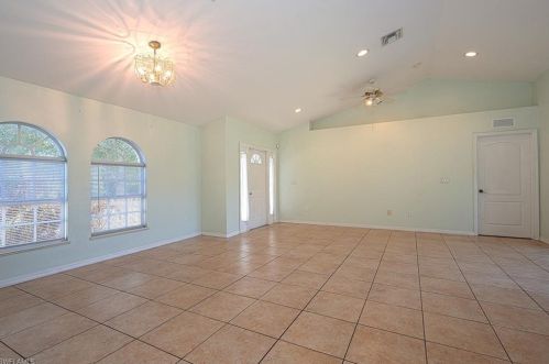 4655 12 St, Naples FL 34120-6468 exterior