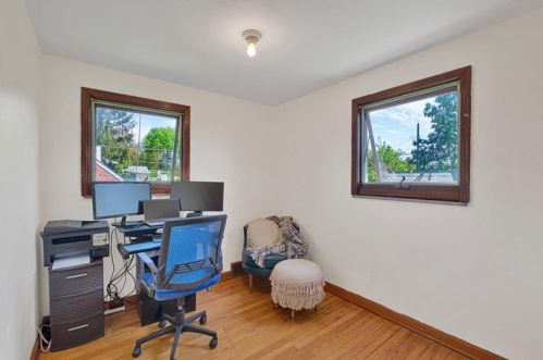 1535 Bower Hill Rd, Pittsburgh PA 15243-1508 exterior