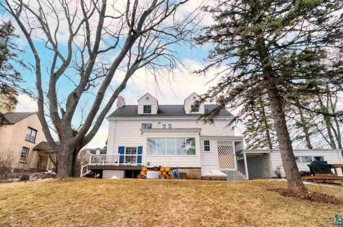 2626 3 St, Duluth MN 55812-1943 exterior