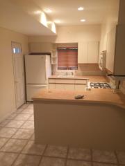 16 Grasmere Ct, Staten Island NY  10305-1563 exterior