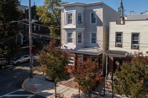 1401 West St, Union City NJ 07087-3238 exterior