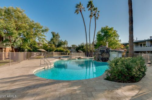 6107 12th St, Phoenix AZ  85014-1715 exterior