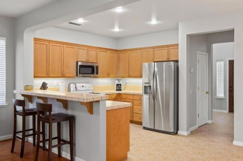 4355 Alba Ct, Turlock, CA 95382-8680