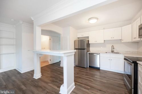 57 Orch Ct, Limerick PA 19468-2913 exterior