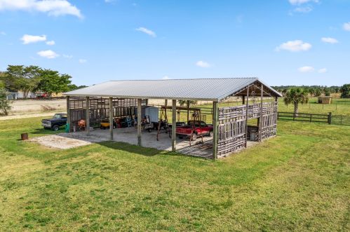 9600 Carlton, Fort Pierce FL 34987-3403 exterior