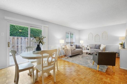 10451 Corbeil Dr, Saint Louis MO  63146-5912 exterior