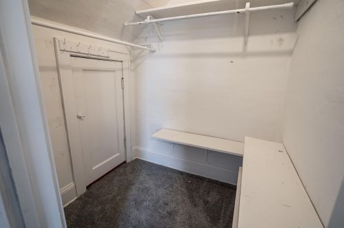 5946 40th St, Milwaukee WI  53209-3923 exterior