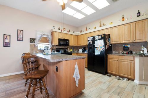 11301 Jack Rabbit Ln, Port Richey, FL 34668-2025