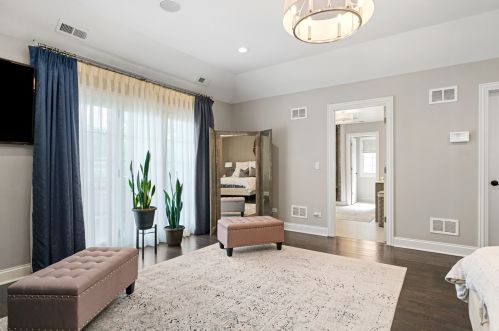 3753 Tripp Ave, Chicago IL 60803-1832 exterior