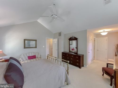 3148 Holland Clf Rd, Huntingtown MD 20639-9725 exterior