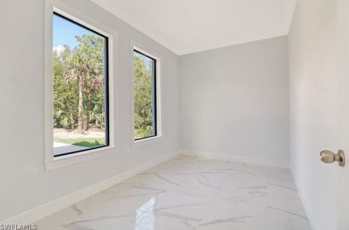 4633 16 Ave, Naples FL 34117-2239 exterior