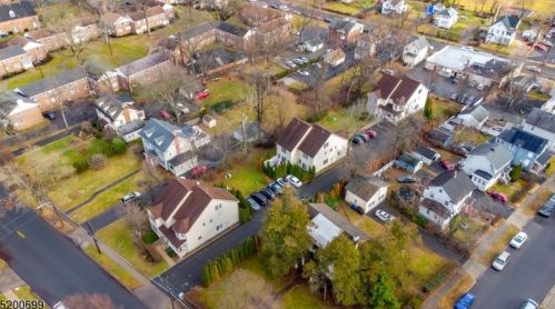 708 Front St, Plainfield NJ 07060-1033 exterior