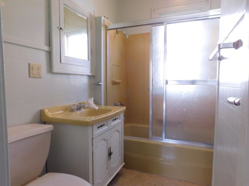 216 Cecil St, Glendora MI 49107-1705 exterior