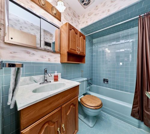 9308 Ldg Pole Ln, Saint Louis MO 63126-2158 exterior