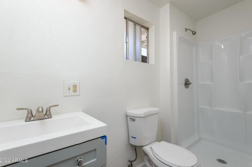 3906 13th Pl, Phoenix AZ  85014-4904 exterior