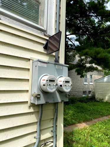 2926 17 St, Milwaukee WI 53206-2161 exterior