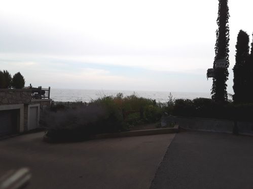 1220 Sherwin Ave, Chicago IL  60626-2218 exterior