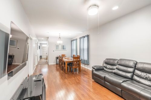 1223 56th Ct, Chicago, IL 60804-1213