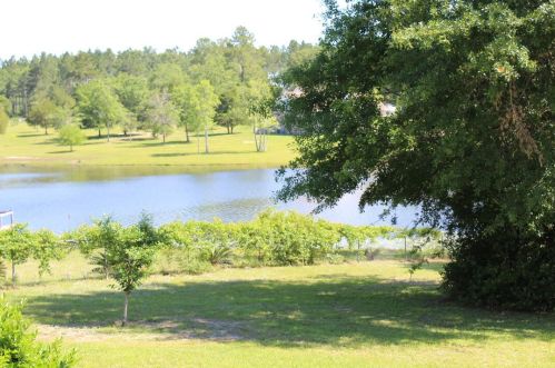 919 Pinewood Dr, Defuniak Springs FL 32433-4531 exterior