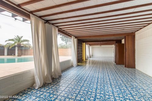 3380 Arroyo Chico, Tucson AZ  85716-5813 exterior