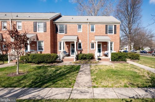 6522 10th St, Alexandria, VA 22307-6501