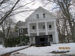 237 Park St, Newton, MA 02458-2312