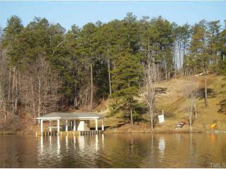 91 Piney Creek Dr, Roxboro, NC 27574-6490