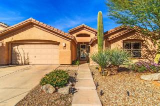 4378 Lariat Ln, Phoenix, AZ 85050-8908