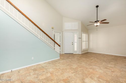 134 Beck Ln, Phoenix AZ 85032-3812 exterior