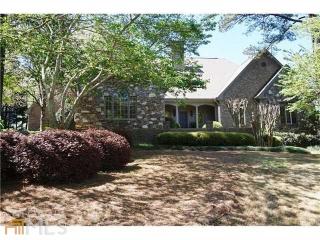 1441 Lakeshore Dr, Lithonia, GA 30078-2063