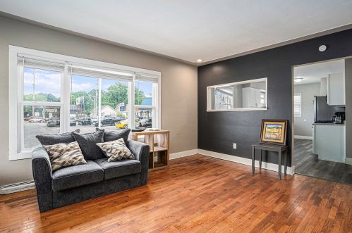 831 Hackley Ave, Meskegon MI 49444-1268 exterior