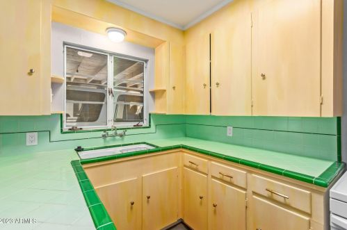 5135 12th St, Phoenix AZ  85014-3303 exterior