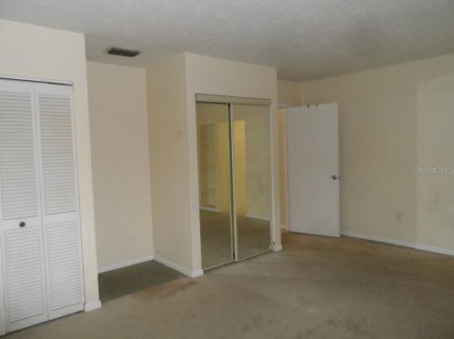 213 Minnehaha St, Tampa FL 33604-5737 exterior