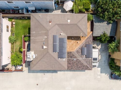 9466 Cedar St, Bellflower CA 90706-6577 exterior