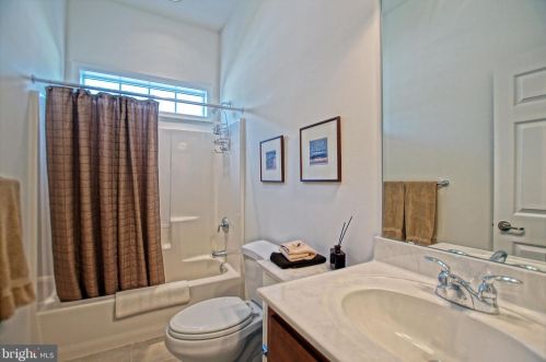 35226 Overfalls Dr, Lewes DE 19958-7001 exterior