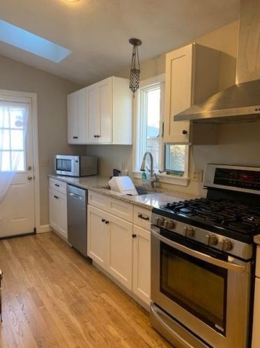 112 4th St, Providence RI  02906-2804 exterior