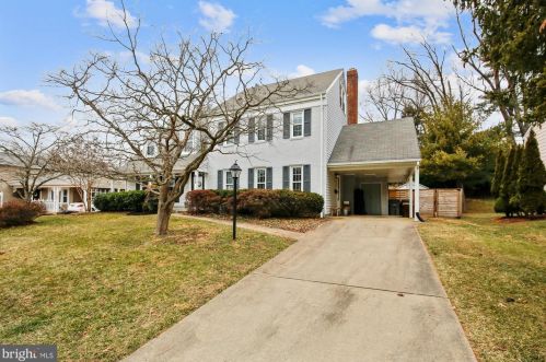 819 Fordham St, Rockville, MD 20850-1019