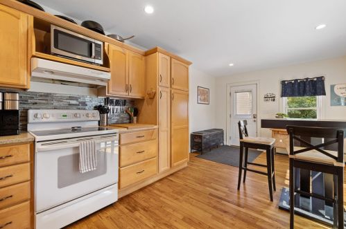 47 Penacook St, Concord NH 03301-3105 exterior