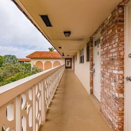 400 20th St, Boca Raton FL  33431-8119 exterior