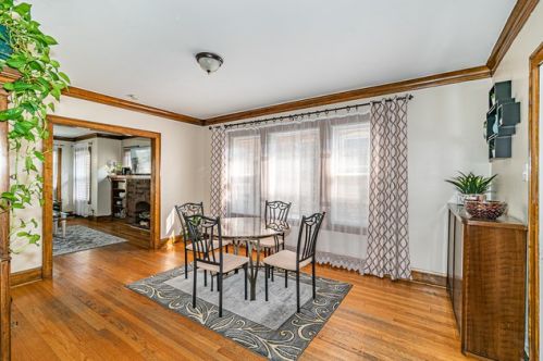 3044 Long Ave, Chicago IL 60641-1348 exterior