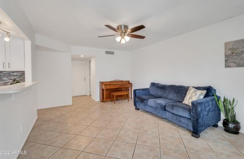 16201 42nd St, Phoenix AZ  85048-7401 exterior