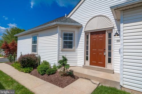 69 Longcross Rd, Limerick, PA 19468-1396