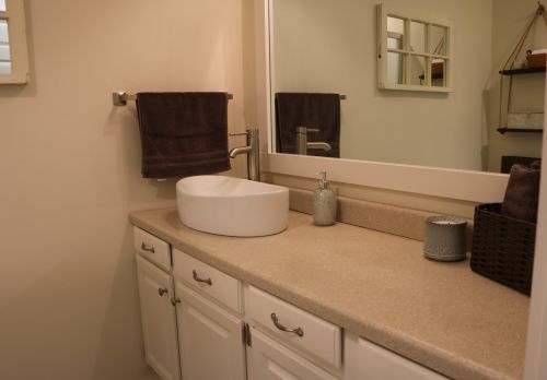 4301 Walnut Hl Dr, Grand Rapids MI 49512-3893 exterior