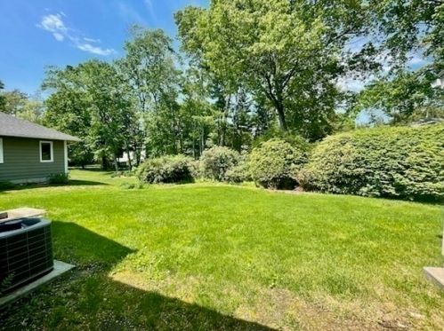 52 Laurel Ln, Springfield MA  01106-2004 exterior